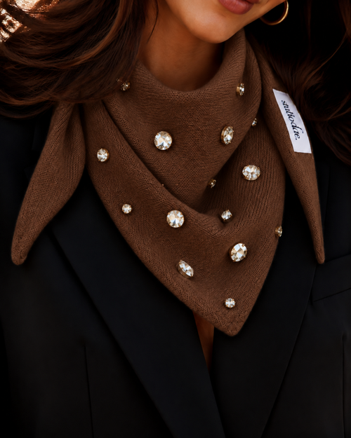 Scarf Lizz