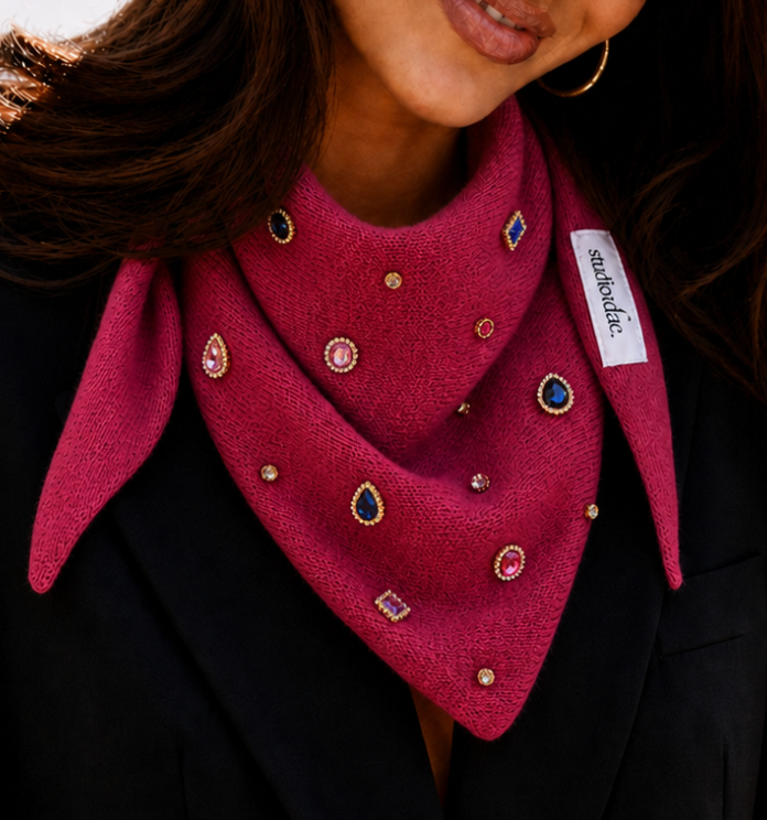 Scarf Lola